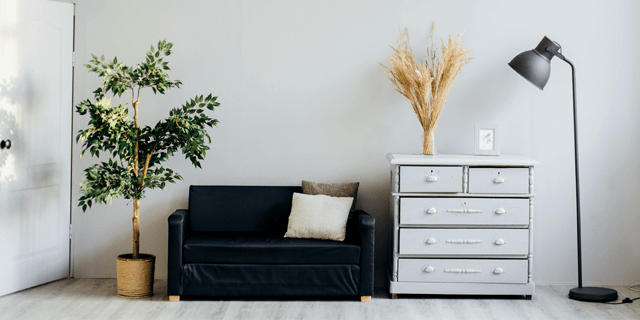 [b]10% off[/b] furniture